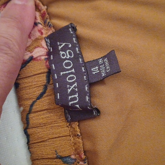 Luxology jumpsuit - Picture 8 of 10